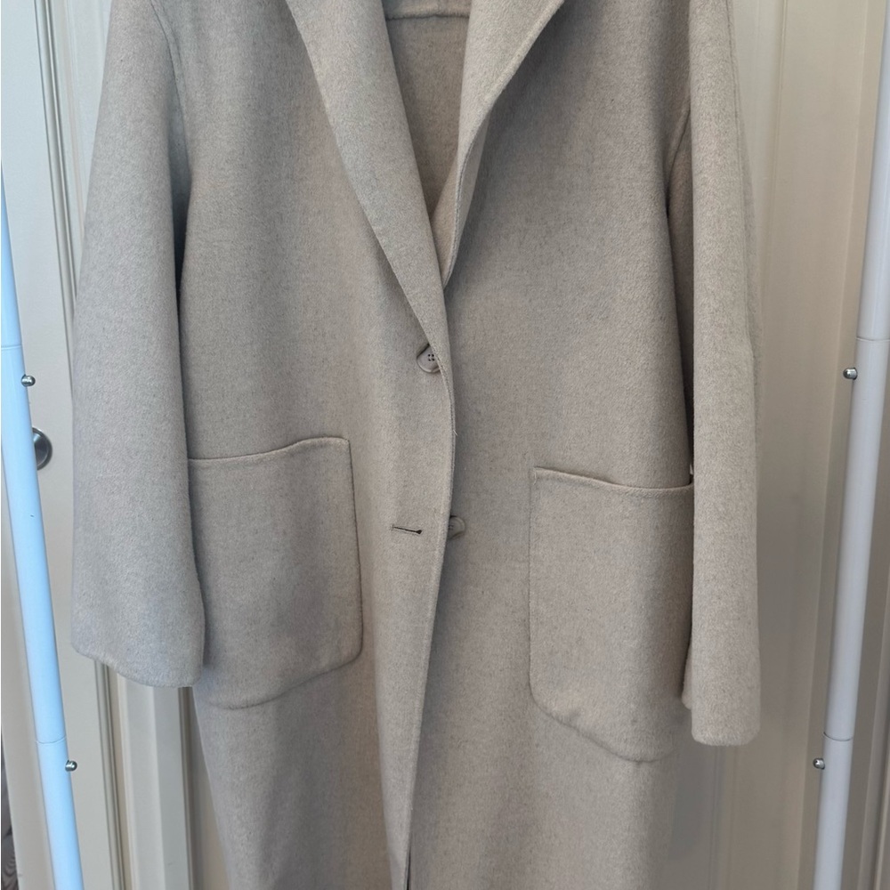 Women’s Lightweight Coat